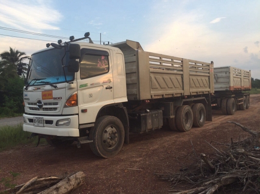ขายดาวน์รถ22ล้อดั้มพ์ HINO FM2PNLD เครื่อง380แรงม้า หาง3เพลาแท้ ปี56 สนใจโทร 081-970-1072