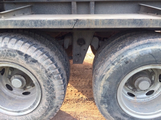 ขายดาวน์รถ22ล้อดั้มพ์ HINO FM2PNLD เครื่อง380แรงม้า หาง3เพลาแท้ ปี56 สนใจโทร 081-970-1072