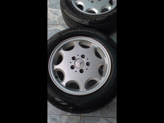 แม็กซ์เบนซ์ขอบ15พร้อมยาง5วง แม็กซ์เบนซ์ขอบ15พร้อมยาง5วง