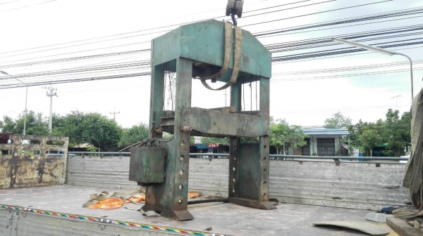 **********ขายแล้วครับ***********.แท่นอัดไฮดรอลิค TMC 150 ตัน รุ่น H ฐานกว้าง โทร 089-2499-123 นครปฐม