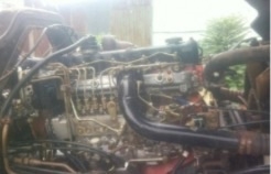 ISUZU DECA FXZ 270 HP EURO 2 ปี 47 สิบล้อดั๊มพ์ 2 เพลา กระบะดั๊มพ์เหล็ก 12 ตันของอู่สหกิจพร้อมบรรทุกหนักได้เลยครับ มีระบบลากพ่วงติดตั้งครบพร้อม เครื่องยนต์ฝาส้มเครื่องแรงดีแห้งดีไม่มีเยิ้ม ภายในเก๋งคอนโซลสวยครบ แอร์เย็น พวงมาลัยเพาเวอร์ ระบบเบรคทริ๊ปฟี้คร