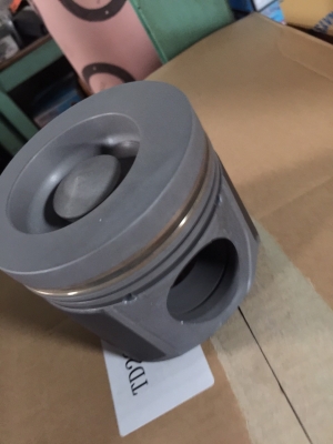 ขายอะไหล่เครื่องแบคโฮ VOLVO 210 ลูกสูบ ปอก แหวน และอื่นๆ ขายอะไหล่เครื่องแบคโฮ VOLVO 210 ลูกสูบ ปอก แหวน และอื่นๆ