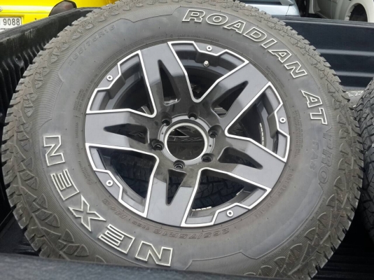 แม็ก 6รู ขอบ16 สภาพใหม่ ยางปี 08/15 ด่วนๆ