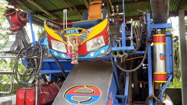 ขายรถเกี่ยวข้าว บางไทร JO8C260 เทอร์โบว์ ช่วงล่าง12 ปั๊มไดกิ้น23 สภาพพร้อมใช้งานเครื่องดี พร้อมลงงาน