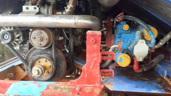 ขายรถเกี่ยวข้าว บางไทร JO8C260 เทอร์โบว์ ช่วงล่าง12 ปั๊มไดกิ้น23 สภาพพร้อมใช้งานเครื่องดี พร้อมลงงาน