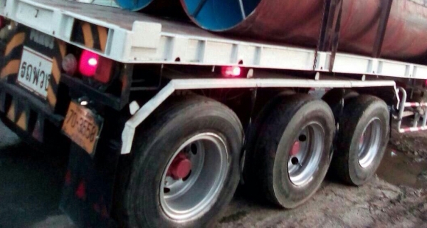 หัวลาก HINO ZM 303 - PO9C 280Hp 2เพา หัวพร้อมหางพื้นเรียบ 3คาน สภาพดีสวยกริบทั้งคัน ทะเบียนพร้อมโอน ราคา 890,000บ ต่อรอง