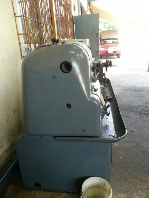 ขายกลึงยุโรป4ฟุตครึ่ง2เพลาของยุโรปราคาถูกครับ