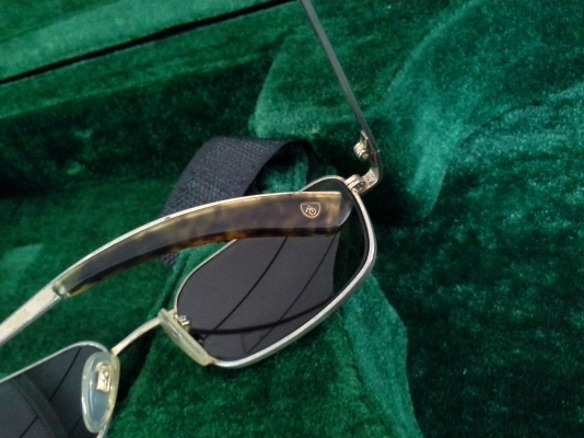 ราชันย์แว่นตา AO USA