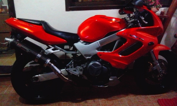 ขายHONDA vtr 1000 spec USA ขายHONDA vtr 1000 spec USA