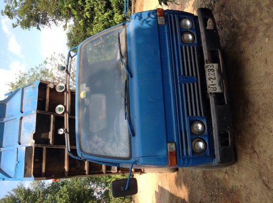 ขายหกล้อ dyna ดั้ม