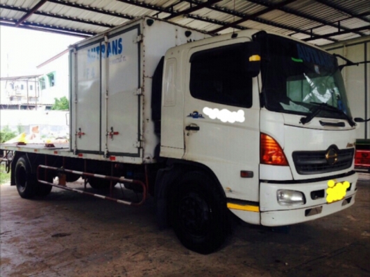 ขายด่วนครับ HINO FF3H 1J เครื่อง JO8 - 220 แรง ปี50 พื้นเรียบ ร์สวยครับพร้อมใช้งาน มี 6 คัน ครับ