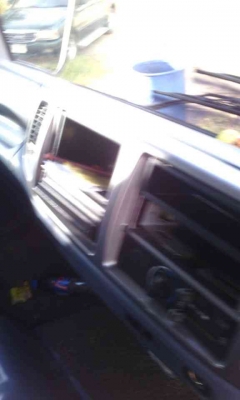 ขายดาวน์รถบรรทุก 6 ล้อดัมพ์ HINO FC9J 175 แรงม้า ไมล์ 142000 ขายดาวน์ 260000