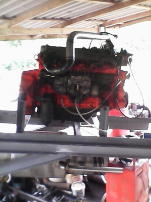 ขายเครื่องยนต์อิสุสุ6bd1 165แรงม้าสตาร์ติดง่าย แน่น เก่าเก็บไม่เคยรื้อ