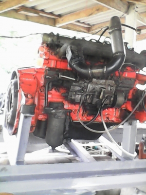 ขายเครื่องยนต์อิสุสุ6bd1 165แรงม้าสตาร์ติดง่าย แน่น เก่าเก็บไม่เคยรื้อ
