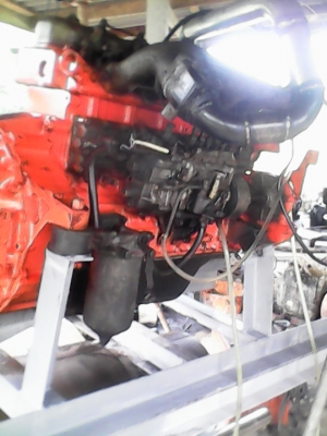 ขายเครื่องยนต์อิสุสุ6bd1 165แรงม้าสตาร์ติดง่าย แน่น เก่าเก็บไม่เคยรื้อ