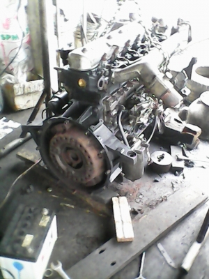 ขายเครื่องยนต์อิสุสุ6bd1 165แรงม้าสตาร์ติดง่าย แน่น เก่าเก็บไม่เคยรื้อ