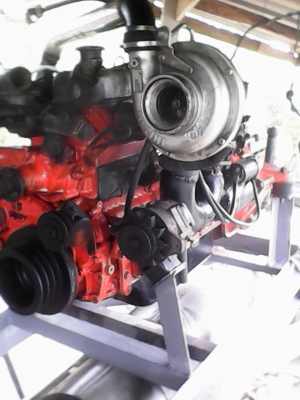ขายเครื่องยนต์อิสุสุ6bd1 165แรงม้าสตาร์ติดง่าย แน่น เก่าเก็บไม่เคยรื้อ