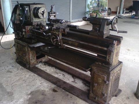 แท่นกลึง 6 ฟุต  3 เพลา เกียร์บล็อก ไฟบ้าน พร้อมใช้งาน ด่วน !!! 78,000