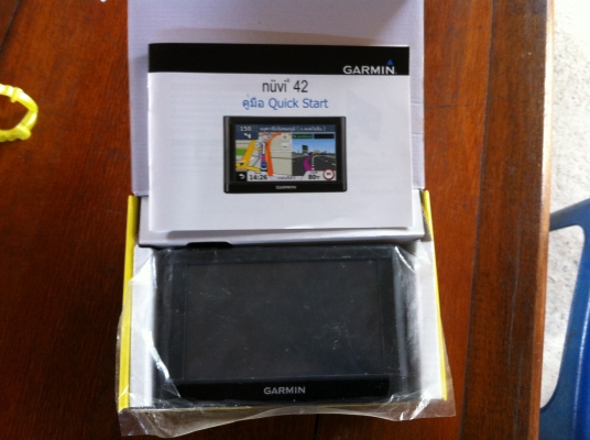อุปกรณ์นำทางรถยนต์ GPS Garmin รุ่น Nuvi 42