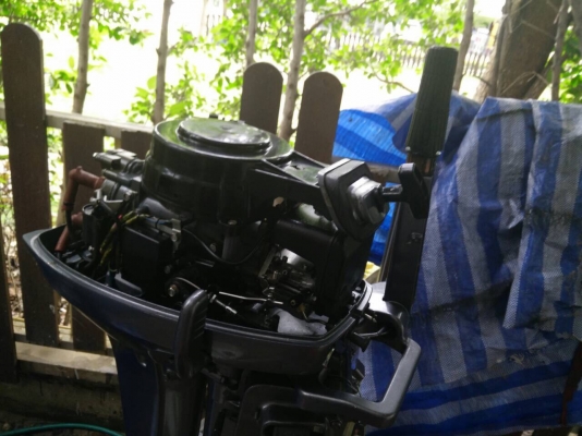 Yamaha15/2strokeหางสั้นพร้อมใช้งาน