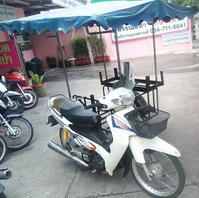 ขายได้ขาย Suzuki Smash พร้อมพ่วงข้าง มีหลังคา ขายได้ขาย Suzuki Smash พร้อมพ่วงข้าง มีหลังคา