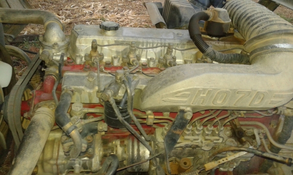 ขาบ 6ล้อ  HINO