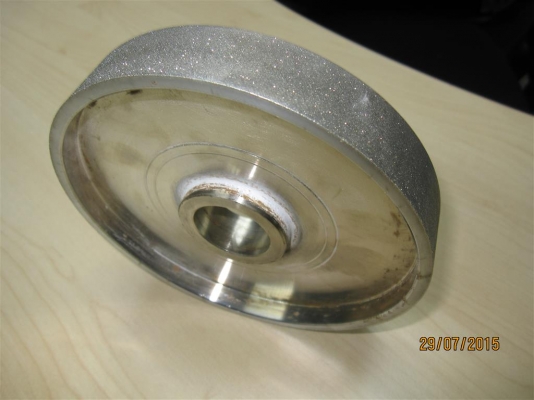 หินเจียรเพชร มือ 2 สภาพสวย NO 100