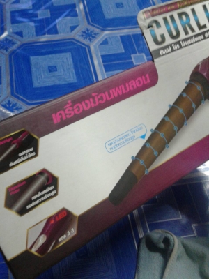 Curling iron เครื่องม้วนผมลอน สำหรับท่านผู้หญิง เป็นของใหม่มือหนึ่ง แกะกล่อง คุณภาพดีมาก สนใจคุยกันได้ครับ