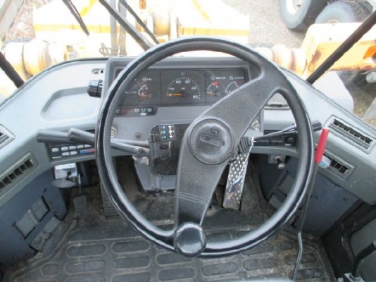 WA100-3 # 55691 : รถตักล้อยาง รอนำเข้าจากญี่ปุ่น โทร. กุ้ง:0813062283