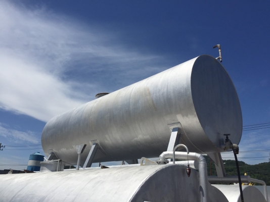 ขายถังเหล็ก 8,000 ลิตร สภาพสวยพร้อมใช้งาน ขายถังเหล็ก 8,000 ลิตร สภาพสวยพร้อมใช้งาน