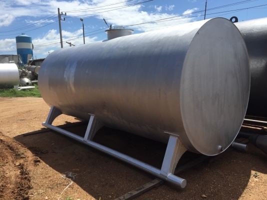 ขายถังเหล็กขนาด 13,000 ลิตร สภาพสวย พร้อมใช้ ไม่มีผุ