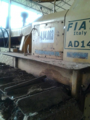 ขายรถแทรคเตอร์ 2 คันๆที่ 1.FIAT AD14 เท่ากับ D6 คันที่ 2 MITSUBISHI BD2F เท่ากับ D20 ราคารวม 2 คัน 350000