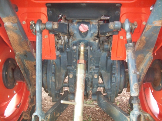 ขายลดราคาไปเลยครับรถไถคูโบต้า L 3608 ปี54รถใช่งานอยู่เล่มทะเบียนพร้อมโอนครับ