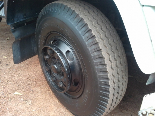 ขายด่วน รถสิบล้อ 1 เพลา ISUZU DECA 200 แรงม้า