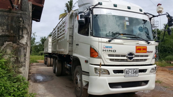 ขายดาวน์รถบรรทุก 22 ล้อพ่วงแม่ลูกดัมพ์ HINO MEGA 380 แรงม้าปี 2557 ลูกพ่วง 3 เพลา ขายดาวน์ 700000