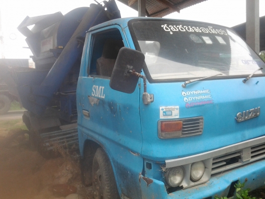 ขายตามสภาพรถนวดข้าว6ล้อTLเครื่องอีซูซุ85แรงช่วงสั้นลดเหลือ68000บาท