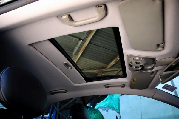 Promotion‼️ ราคาถูกเวอร์ๆ ขาย BENZ CLK 240 รุ่น AVANTGARDE ปี2003 สีบรอนซ์เงิน SUNROOF