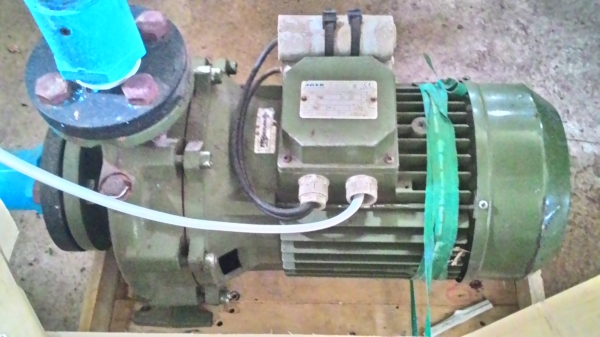 ขายปั๊มหอยโข่งSAER 2นิ้ว2เฟส220Vมอเตอร์5.5เเรง MADE IN ITALY