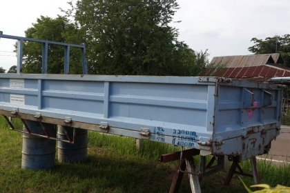 ขายด่วน กระบะ 4.30 เมตร กว้าง 2.10 เมตร