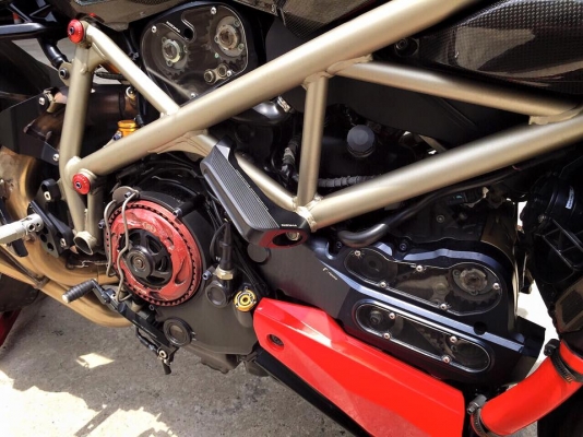 DUCATI SF1100S เทพๆรถออก0ของแต่งแน่นแท้ทุกชิน เอกสารพร้อมโอน