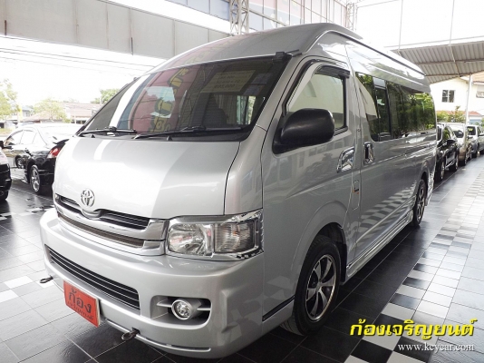 TOYOTA HIACE COMMUTER 2.5 D4D ปี 2010