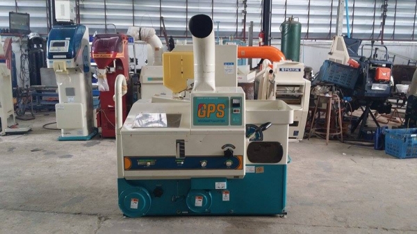 เครื่องสีข้าวกล้องเก่าญี่ปุ่น  SATAKE  รุ่น GPS 350AX (3)  สภาพเครื่องพร้อมใช้งาน  ไม่เคยใช้งานในไทย