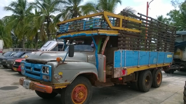 ขาย 10 ล้อหัวยาว 2 เพลา ช่วงล่างใหญ่จัมโบ้ เครื่อง EH700 168 แรงม้า คัสซีดี สโลว์เกียร์กลาง ทะเบียนพร้อมโอน ราคาคุยกันได้