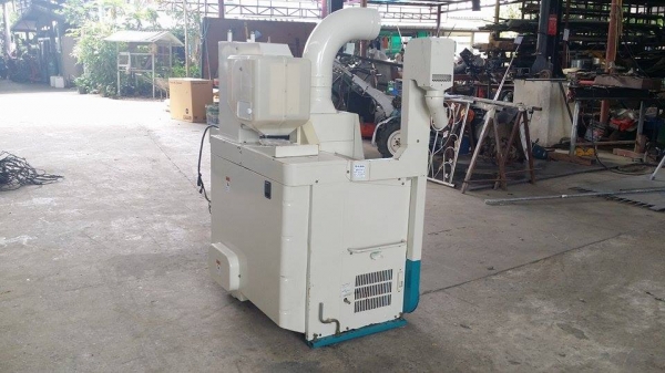 เครื่องสีข้าวกล้องเก่าญี่ปุ่น  SATAKE  รุ่น GPS 350BX (3)  สภาพสวยเครื่องพร้อมใช้งาน  ไม่เคยใช้งานในไทย