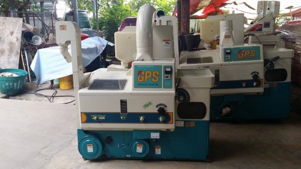 เครื่องสีข้าวกล้องเก่าญี่ปุ่น  SATAKE  รุ่น GPS 350BX (1)  สภาพสวยเครื่องพร้อมใช้งาน  ไม่เคยใช้งานในไทย