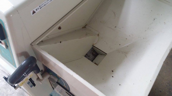 เครื่องสีข้าวกล้องเก่าญี่ปุ่น  SATAKE  รุ่น GPS 350BX (1)  สภาพสวยเครื่องพร้อมใช้งาน  ไม่เคยใช้งานในไทย