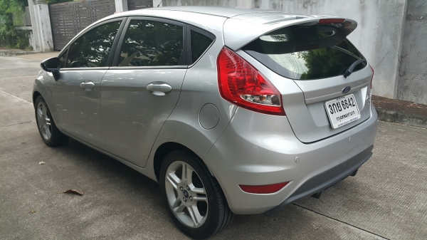 ขายดาวน์รถ Ford Fiesta ปี2014 รุ่น1.5L Sport 6-Speed PowerShift AT 5Dr ประกันศูนย์เหลือยาวๆๆๆ ขายดาวน์รถ Ford Fiesta ปี2014 รุ่น1.5L Sport 6-Speed PowerShift AT 5Dr ประกันศูนย์เหลือยาวๆๆๆ