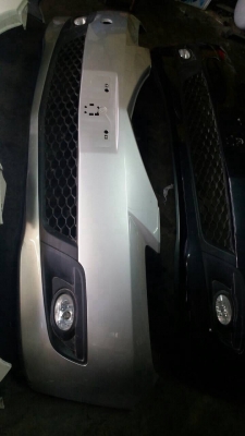 mazda กันชนหน้า พร้อมสปอร์ตไลท์ใต้กันชน mazda3 มาสด้า3 สภาพใหม่ไม่มีซ่อม