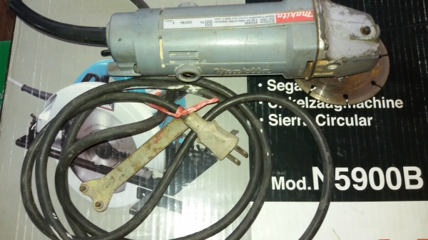 ขาย Makita 9500NB