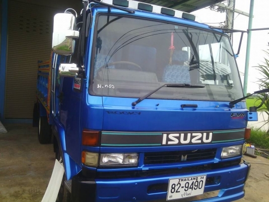 ขาย 6ล้อดั้ม อิซูซุร็อคกี้ 195แรง